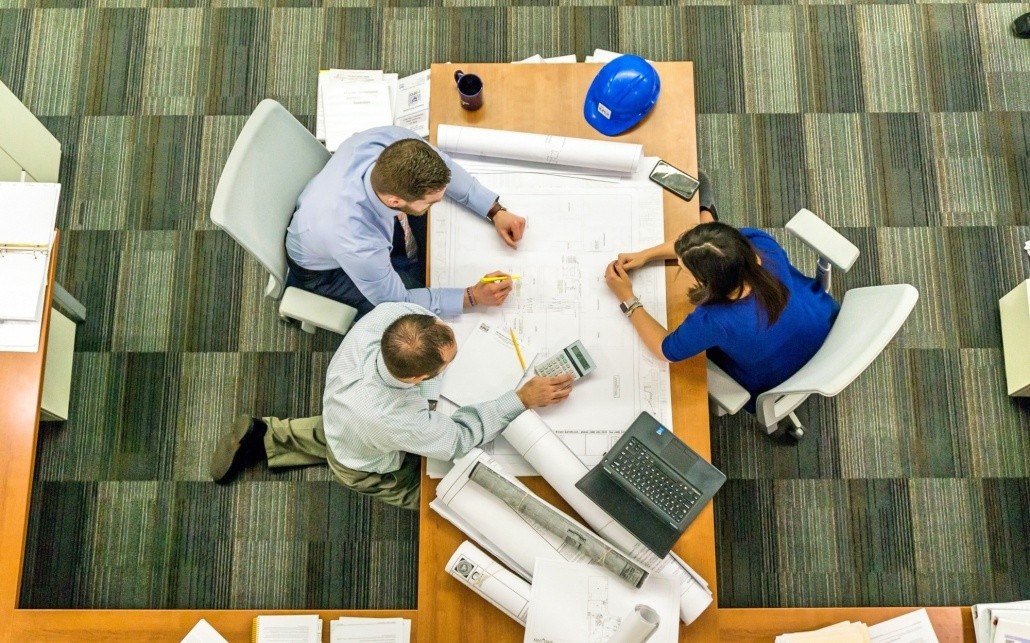 Servicio integral en el ciclo de un proyecto, project management, casco de obra, planificación, diagrama de gantt