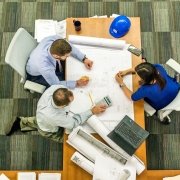 Servicio integral en el ciclo de un proyecto, project management, casco de obra, planificación, diagrama de gantt