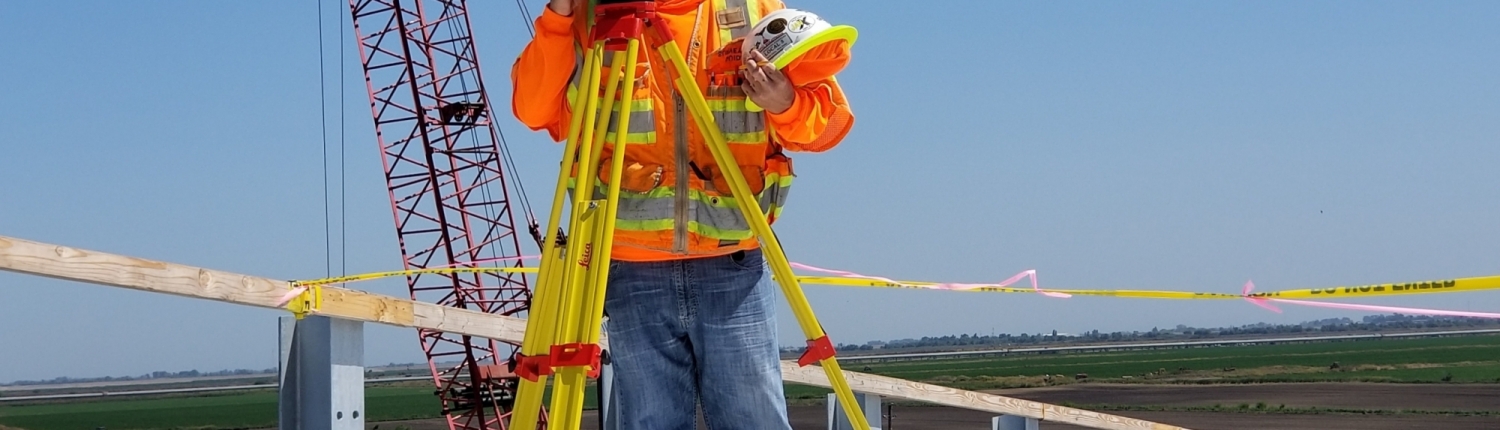 Project Management Servicio integral en el ciclo de un proyecto Topografía, monitorización de estructuras, seguimiento de obra, auscultación, estación total, nivel automático